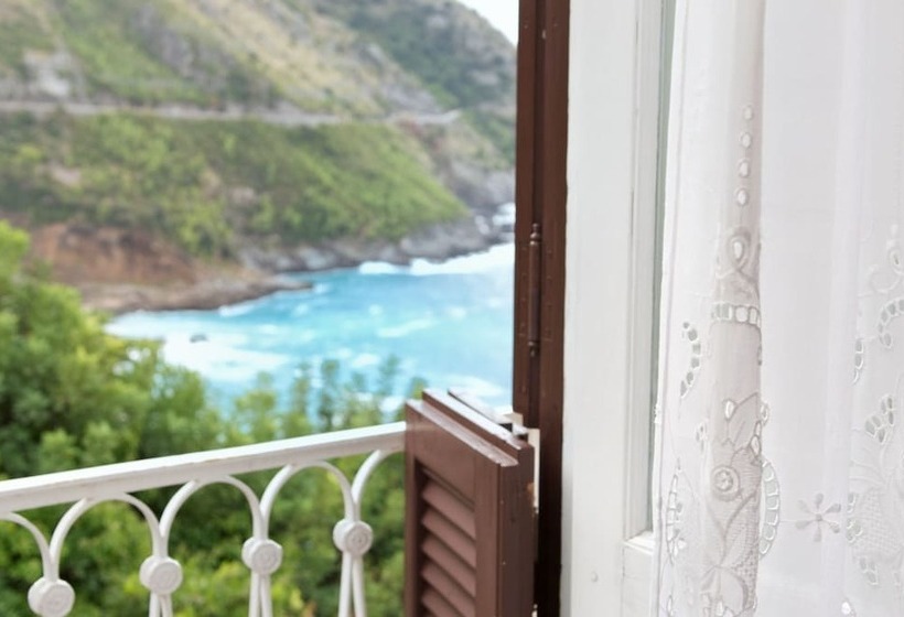 Классический Номер Вид на Море, Romantic Hotel & Restaurant Villa Cheta Elite