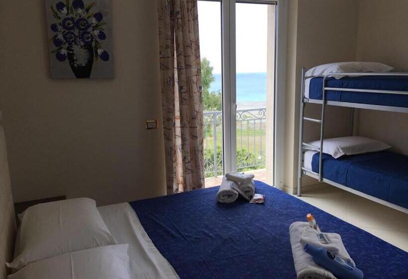 4인용 스탠다드 룸, B&b Riviera Azzurra