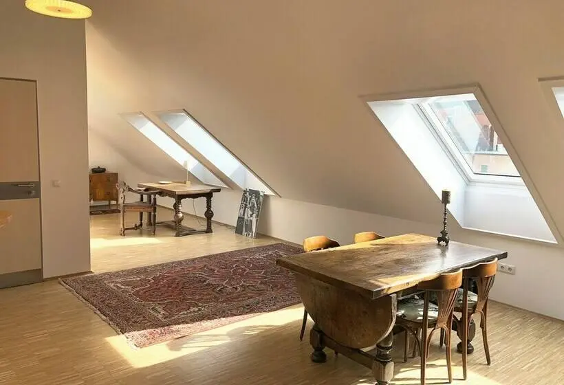 １ベッドルームのデラックスアパートメント, Freischutz Apartments