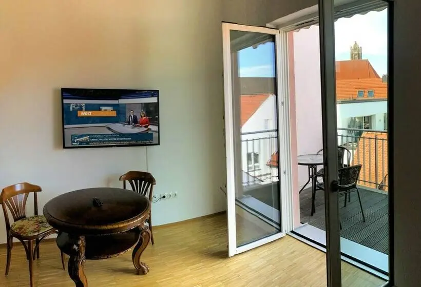 １ベッドルームのデラックスアパートメント, Freischutz Apartments