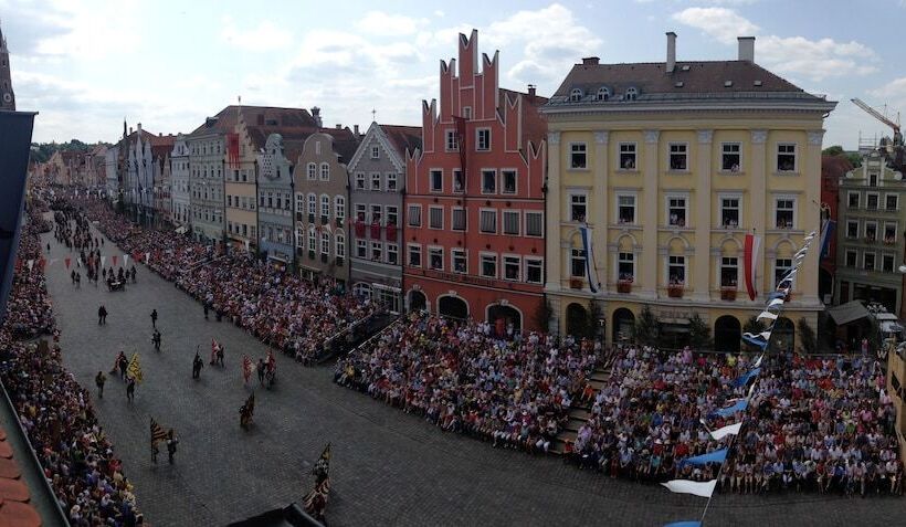 Апартаменты Комфорт 1 Спальня, Freischutz Apartments