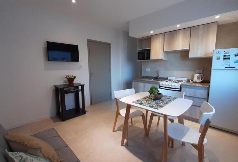 آپارتمان 1 خوابه با چشمانداز دریا, Los Tritones Apart