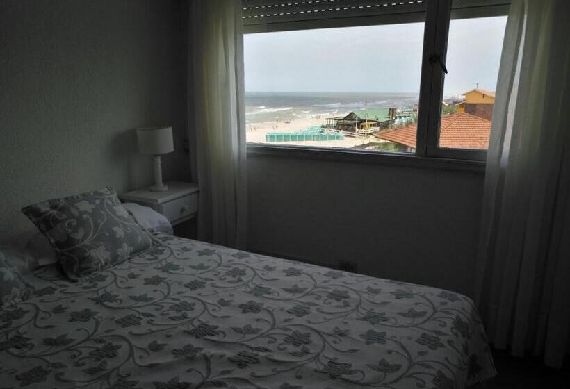 آپارتمان 1 خوابه با تراس, Los Tritones Apart