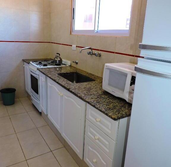 آپارتمان 1 خوابه با تراس, Los Tritones Apart