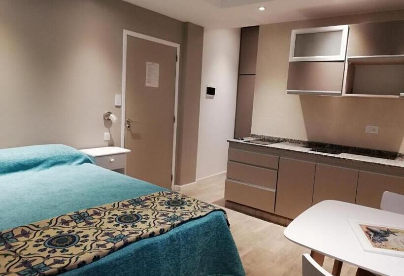 استودیوی استاندارد, Los Tritones Apart