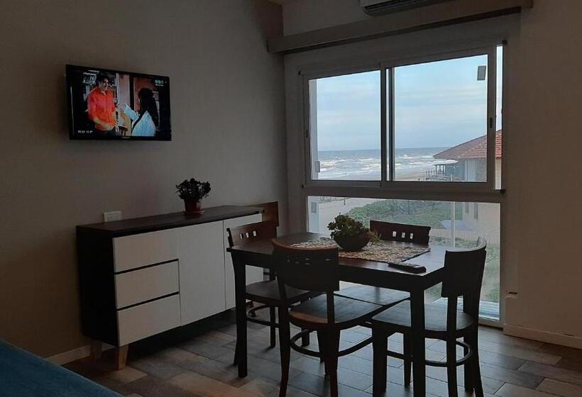 آپارتمان 1 خوابه با چشمانداز دریا, Los Tritones Apart