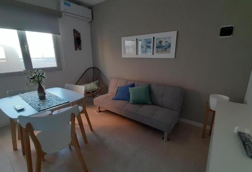 آپارتمان 1 خوابه, Los Tritones Apart