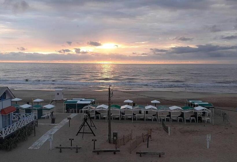 Suite with Terrace, Los Tritones Apart