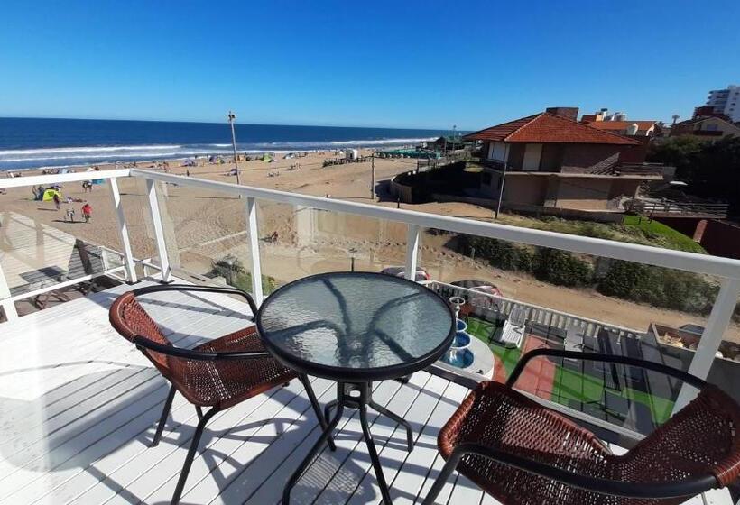 استودیو استاندارد با بالکن, Los Tritones Apart