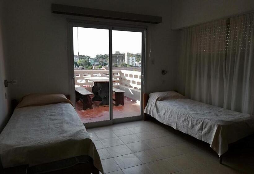 آپارتمان 2 خوابه, Los Tritones Apart