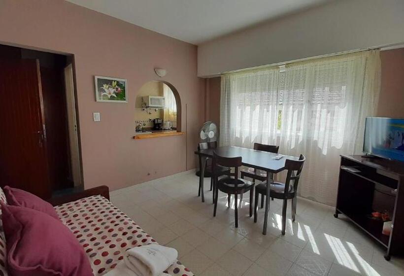 آپارتمان 1 خوابه, Los Tritones Apart