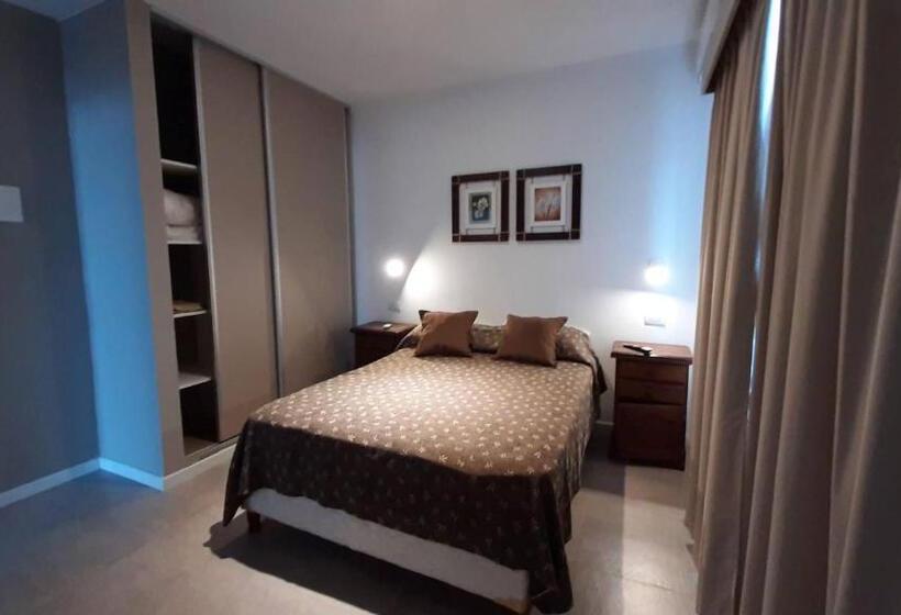 آپارتمان 1 خوابه با تراس, Los Tritones Apart