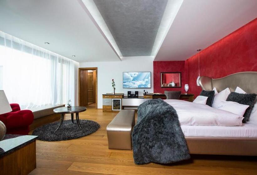 주니어 스위트, Wellness Hotel V Nebi