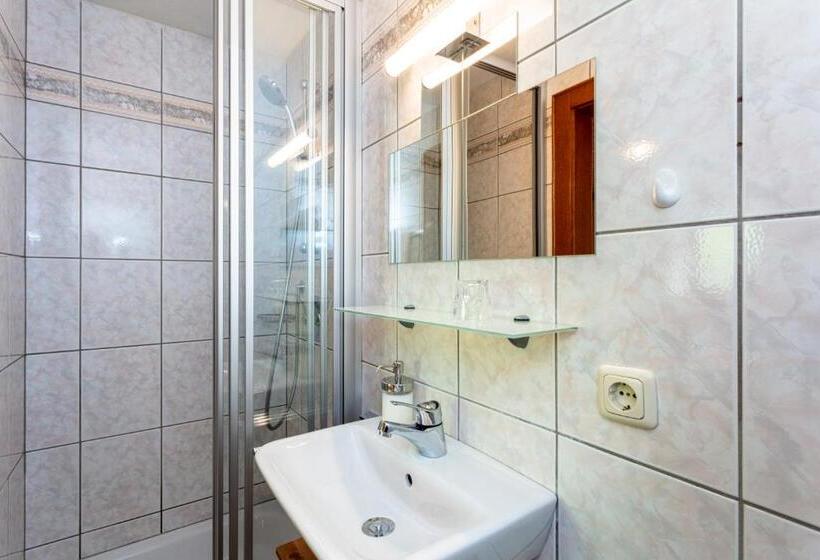 스탠다드 룸 가든 전망, Der Pfindlhof