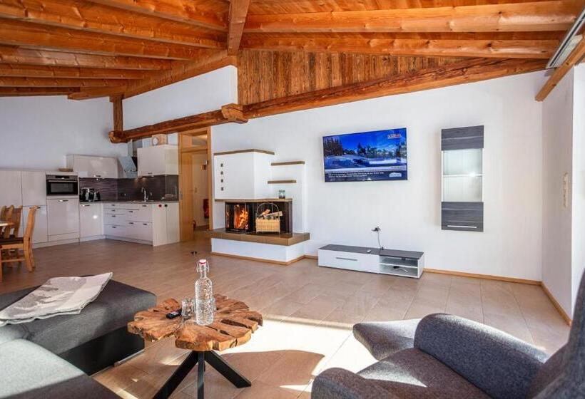 침실 1개 테라스 아파트, Der Pfindlhof