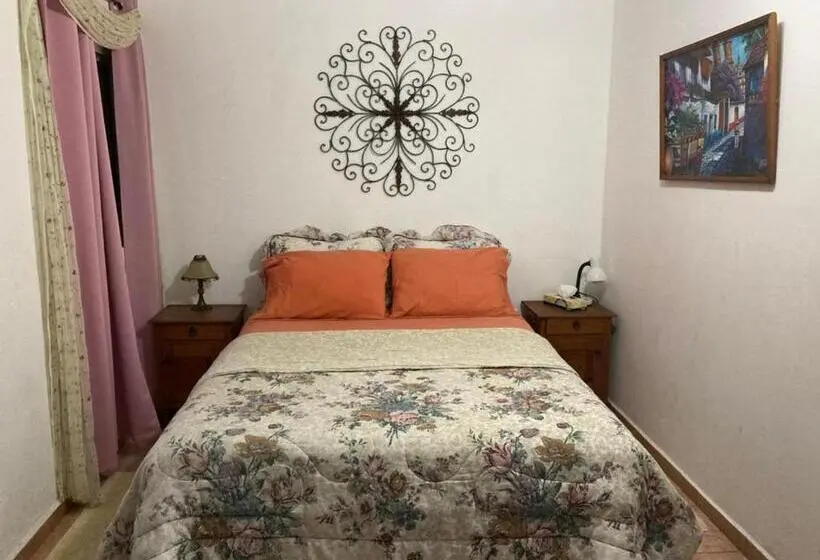 スタンダード４人部屋, Hostal Casa Blanca