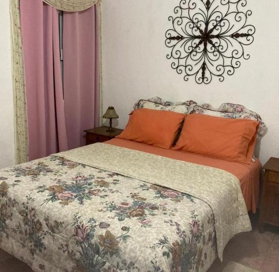 スタンダード４人部屋, Hostal Casa Blanca