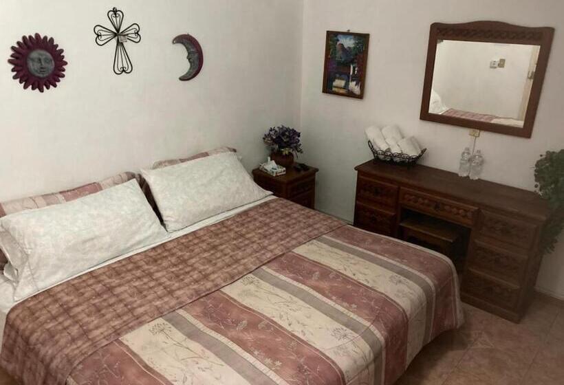 スタンダードルーム, Hostal Casa Blanca
