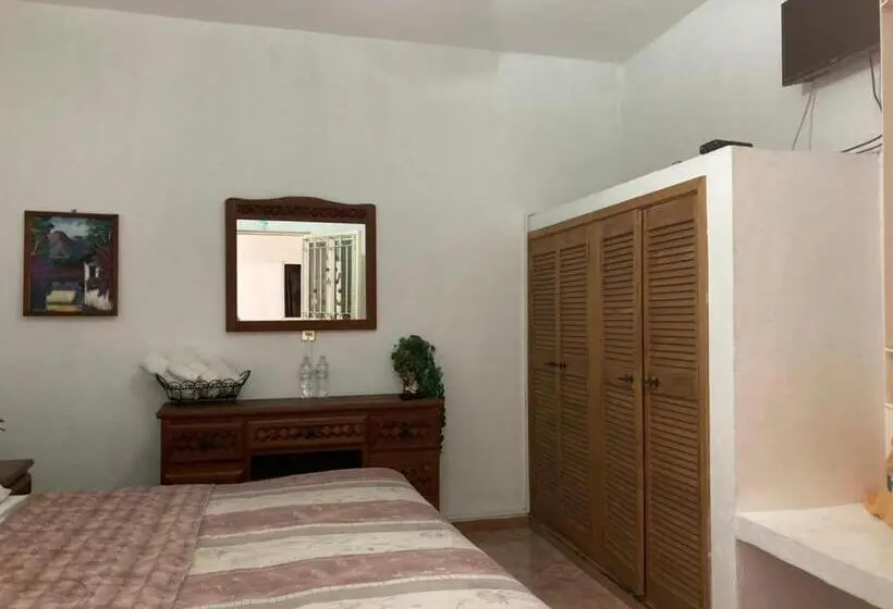 スタンダードルーム, Hostal Casa Blanca