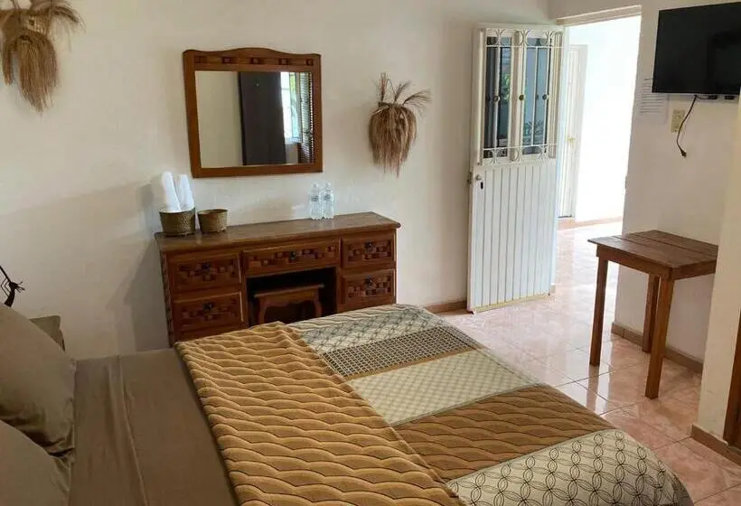 バス共有のスタンダードルーム, Hostal Casa Blanca