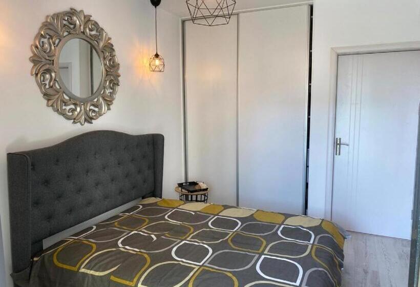 آپارتمان 1 خوابه, Apartamente Sea View