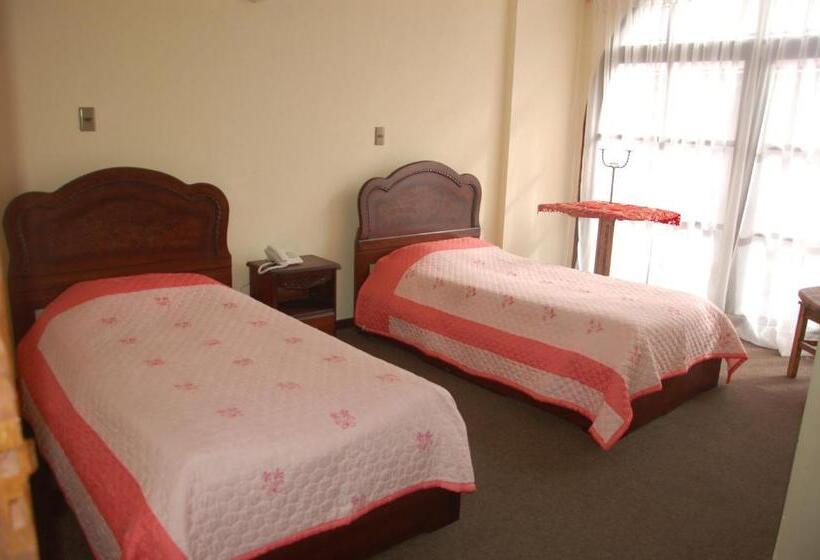 سوییت, Hostal Tukos La Casa Real