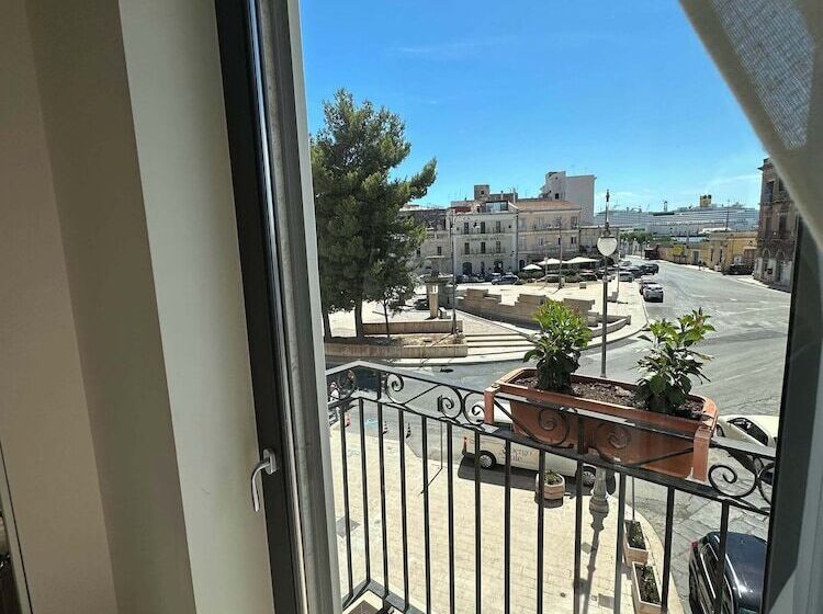 琮城市景观的豪华间, Albergo Del Sole