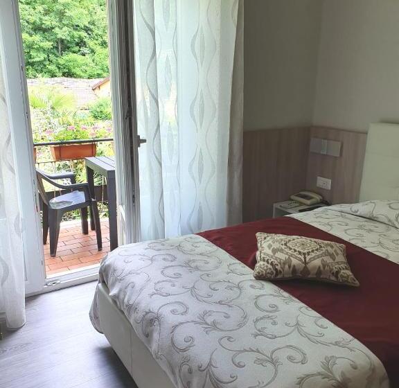 חדר סטנדרט יחיד, Albergo Paradiso