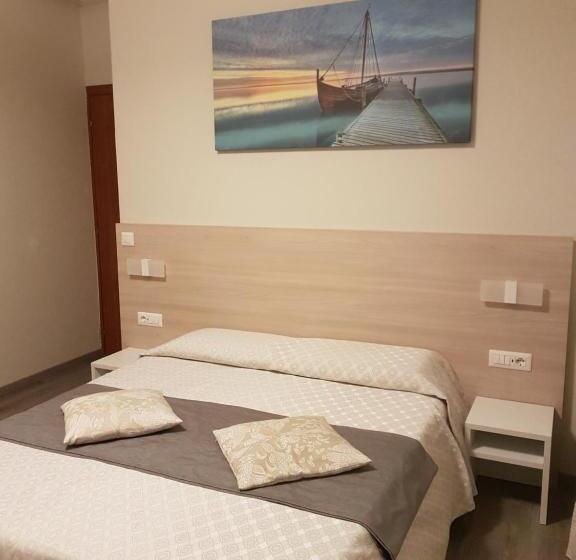 Номер Стандарт Трехместный, Albergo Paradiso
