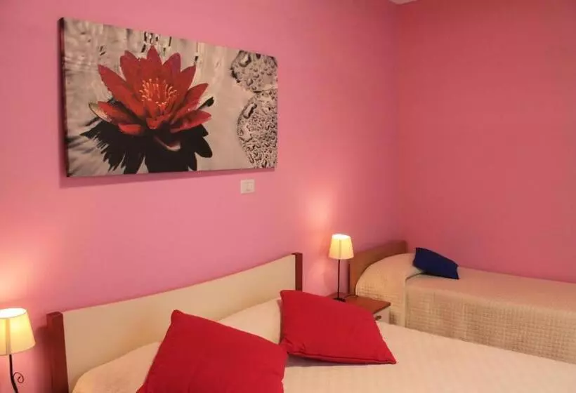スタンダード４人部屋, Albergo Paradiso