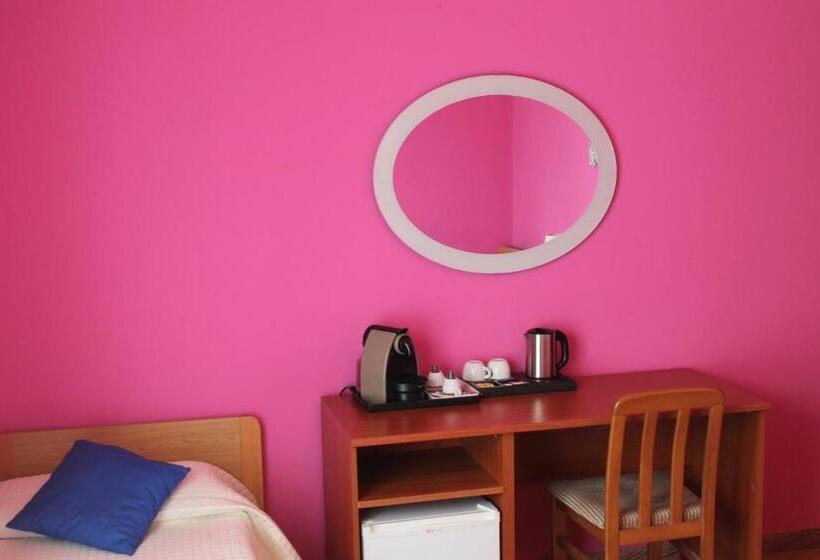 חדר סטנדרט לארבעה, Albergo Paradiso