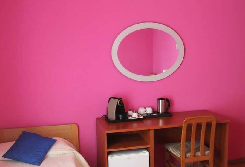 חדר סטנדרט לארבעה, Albergo Paradiso