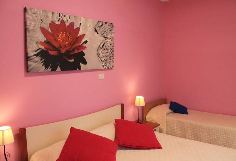 חדר סטנדרט לארבעה, Albergo Paradiso