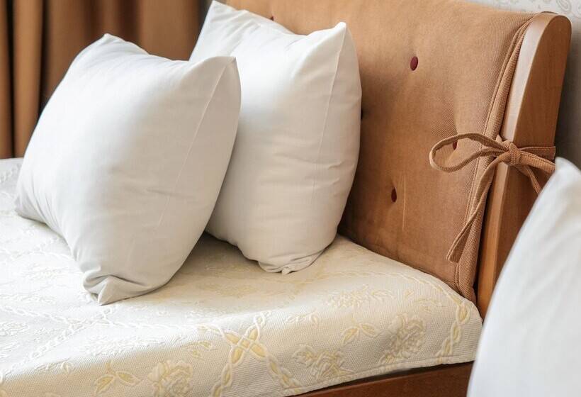 クラシックルーム, Antwo