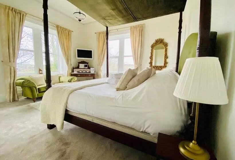デラックスルーム, Ashmount Country House