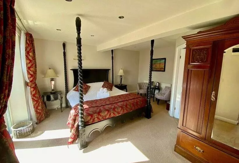 デラックスルーム, Ashmount Country House