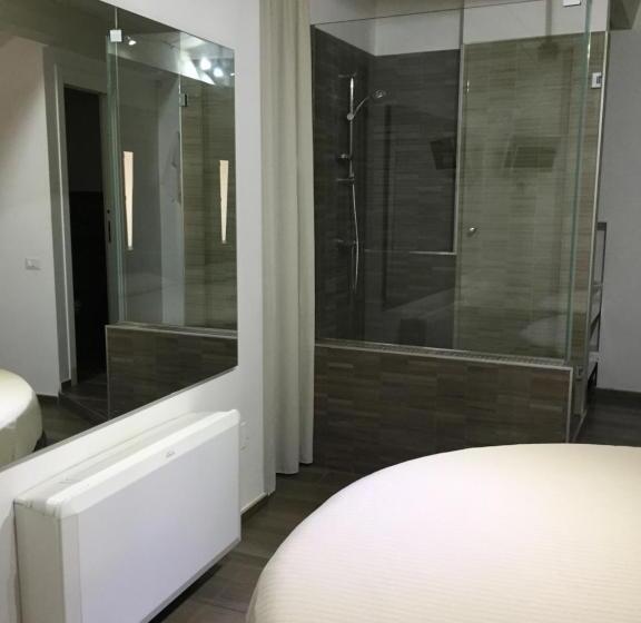 חדר קומפורט לשלושה, B&b La Dimora