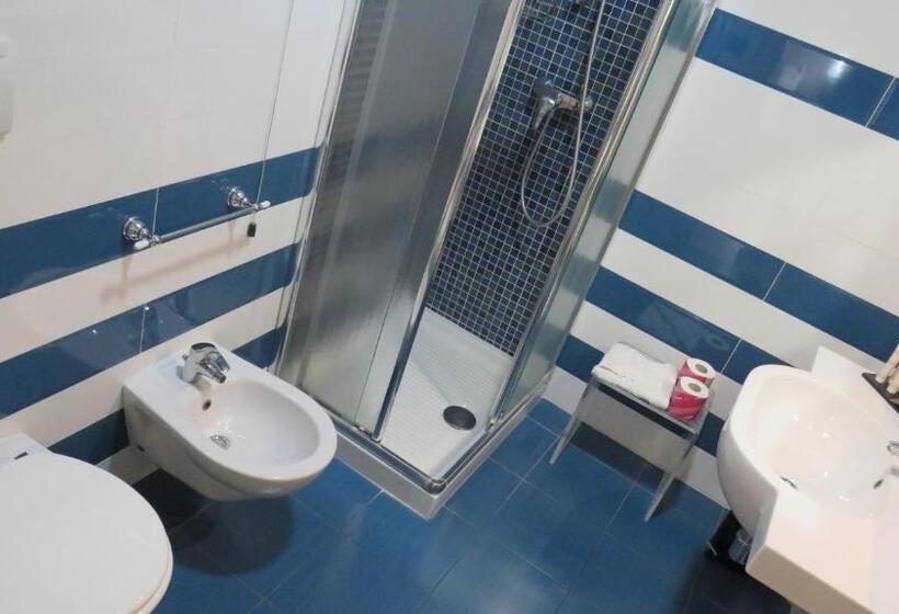 标准间, Belvedere