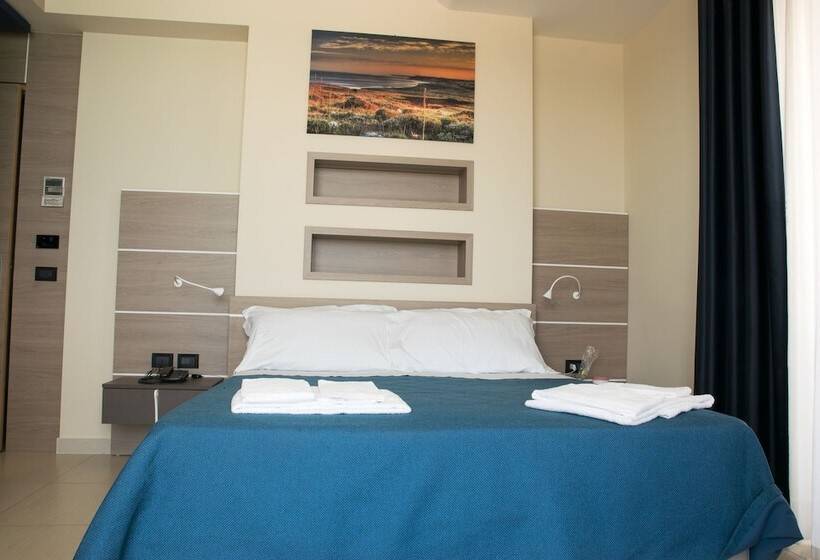 豪华海景房, Belvedere