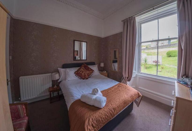 غرفة قياسية, Craigard House