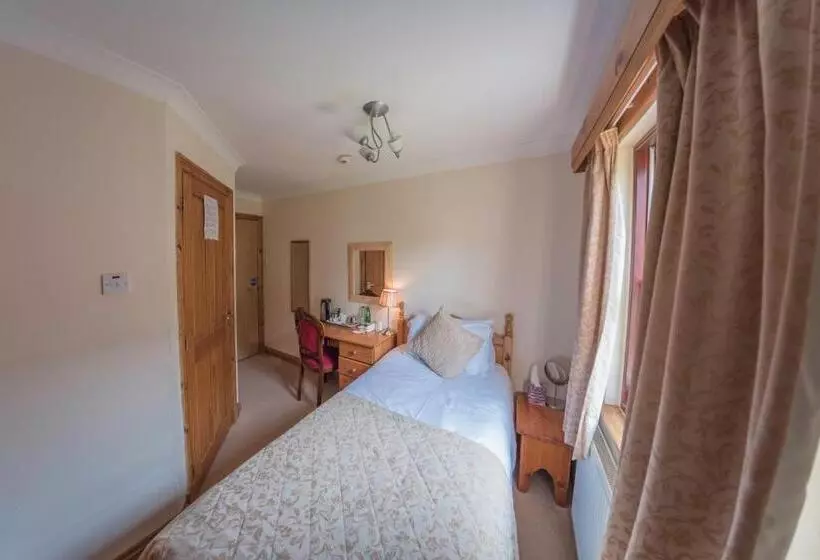 اتاق استاندارد یک نفره, Craigard House