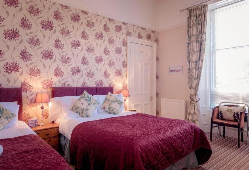 غرفة قياسية بالطابق الأرضى, Craigard House