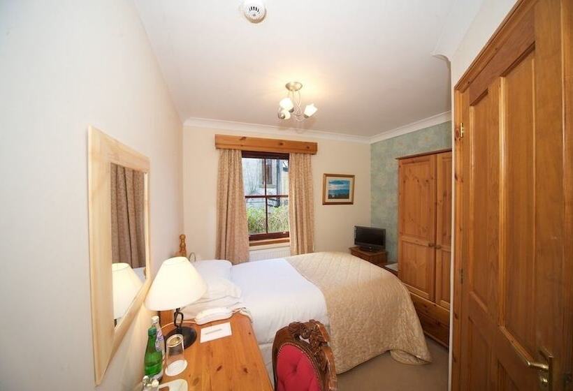 غرفة قياسية فردية, Craigard House