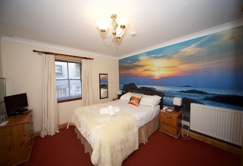 غرفة كلاسيكية, Craigard House