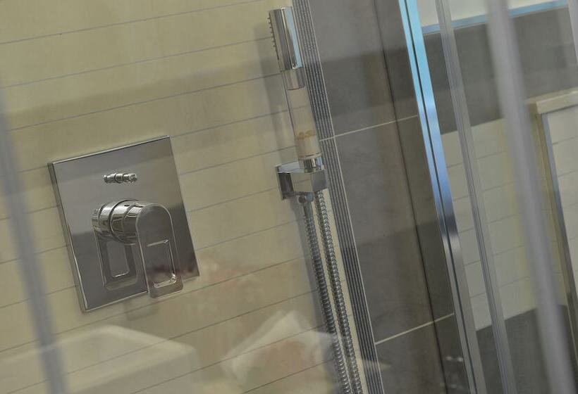 חדר סופריור לארבעה, Cristallo