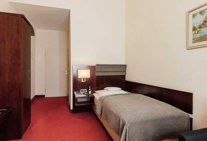 クラシックシングルルーム, De France Wiesbaden City
