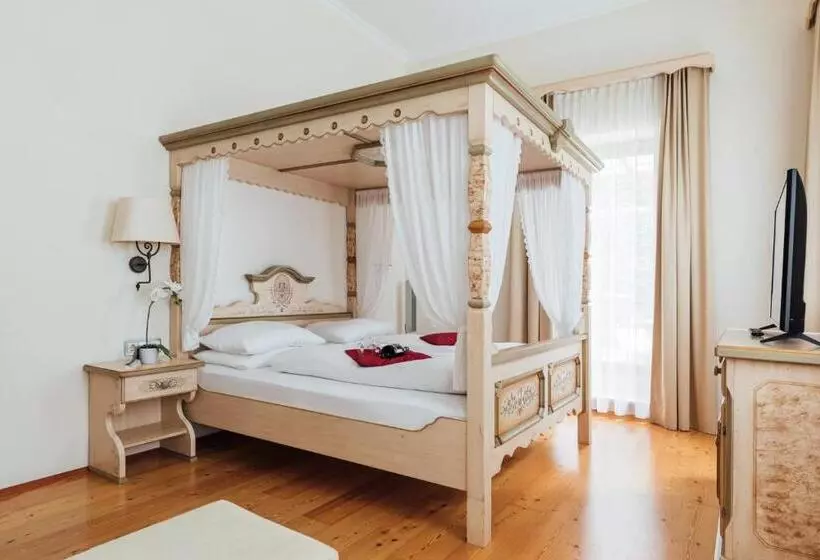 ジュニアスイート, De France Wiesbaden City