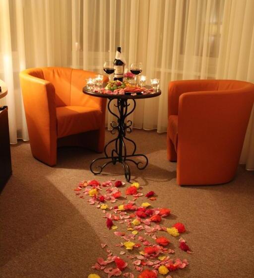 سوییت جونیور, Dzintars