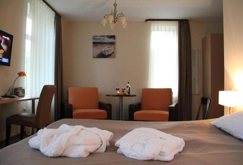 سوییت خانوادگی, Dzintars