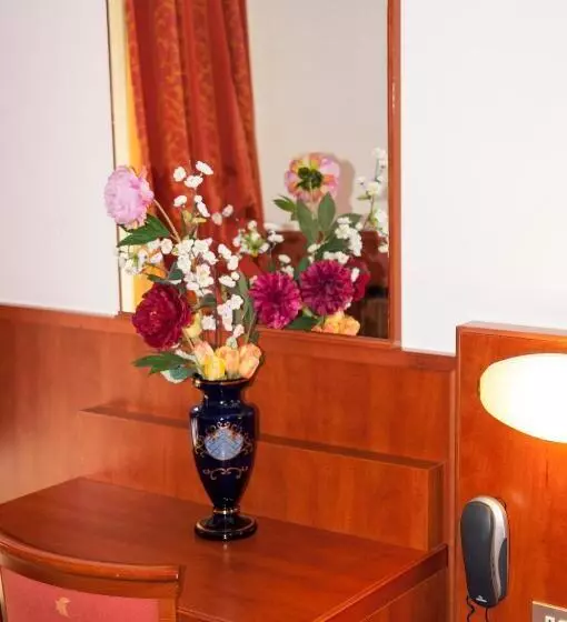 اتاق استاندارد چهار تخته, Garden